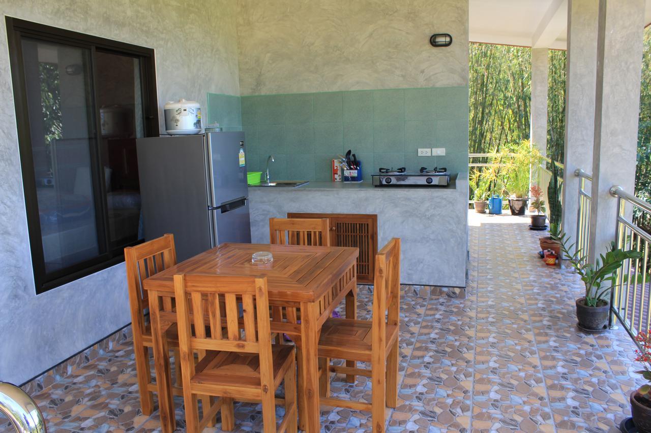 Nananuira Apartment And Room Khao Lak Exterior foto